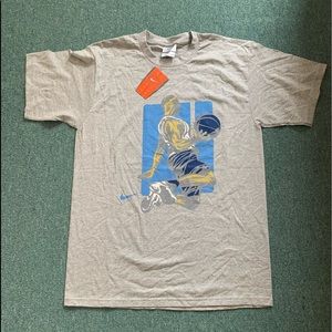 2002 Nike Basketball Dunk Man Tee